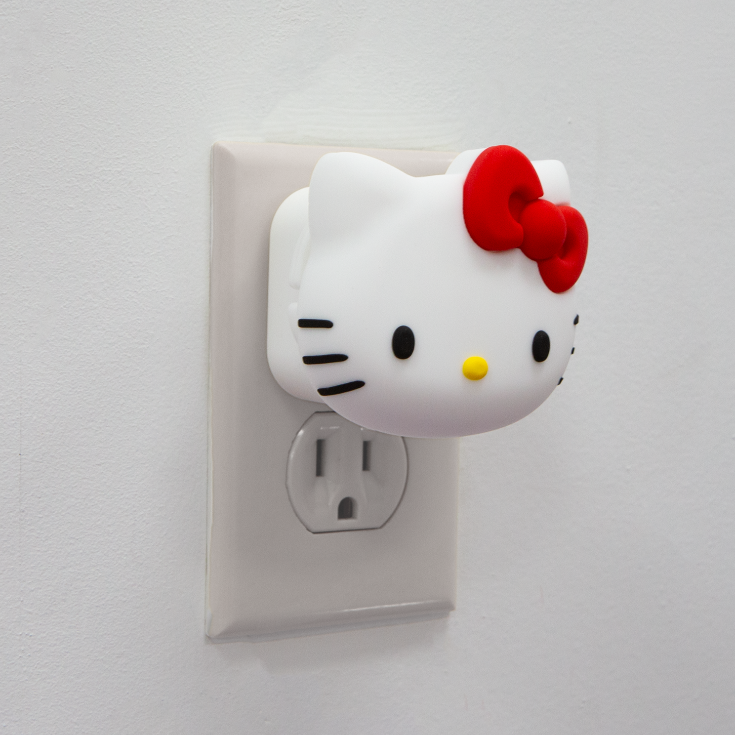 HelloKitty_SiliconeWallPlug_Outlet