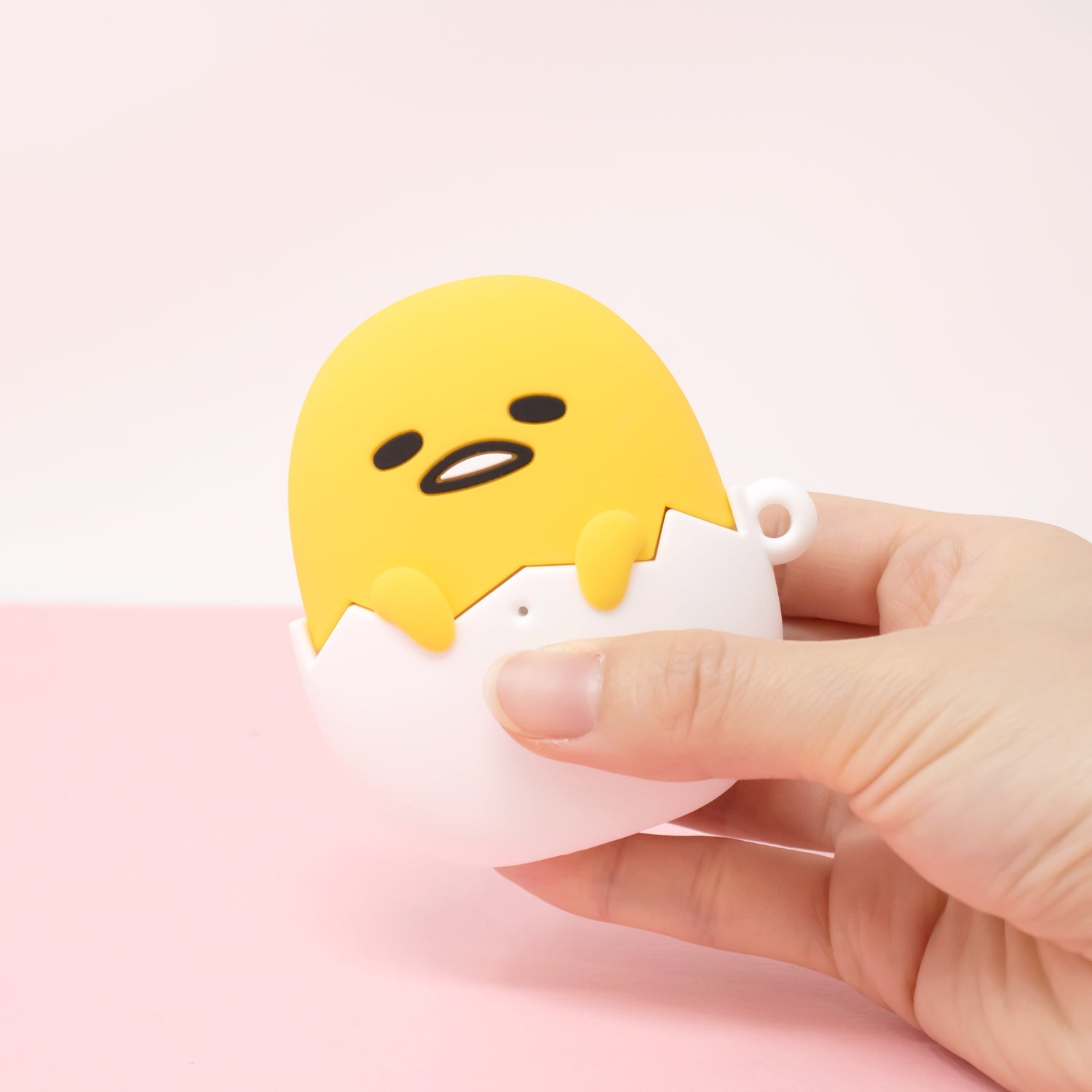 Sanrio_AirPods_Gu_06_4a61f6c4-8d10-47a3-998d-0e10e72a93c7