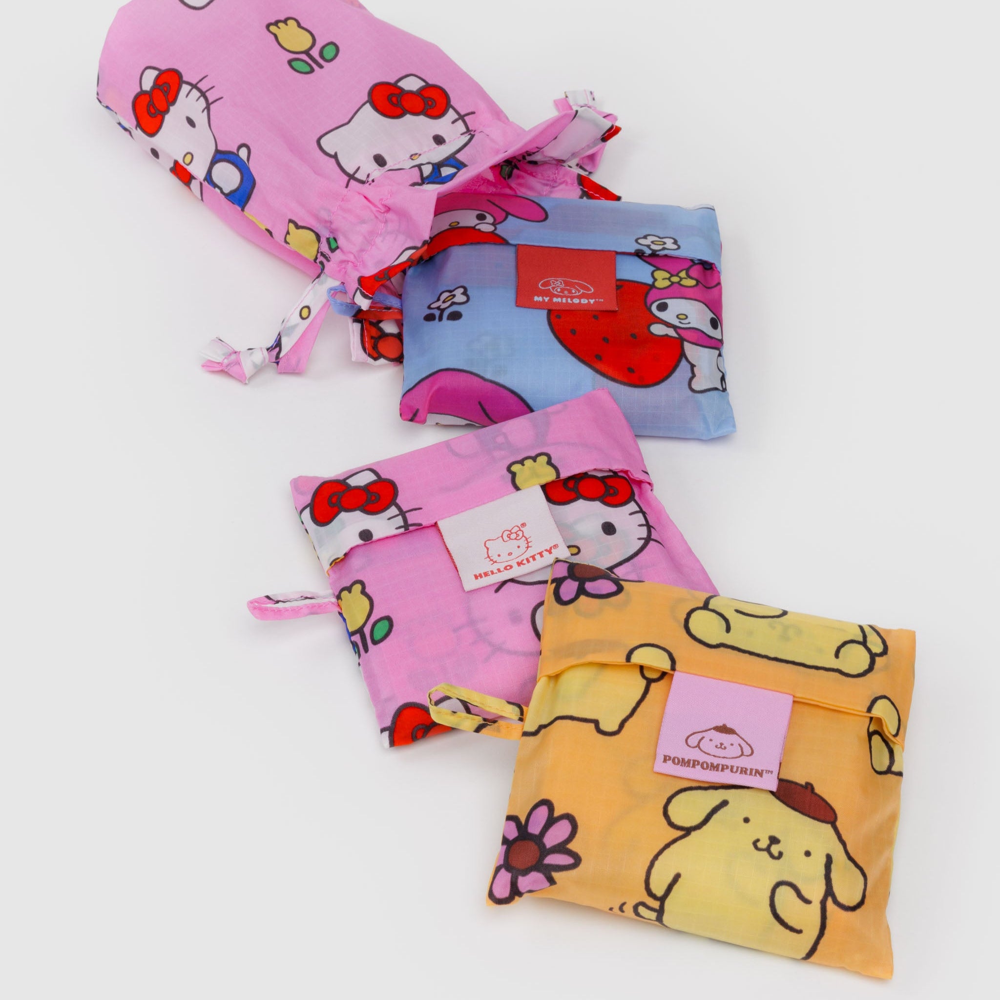 Standard_Baggu_Set_of_3_Ripstop_Hello_Kitty_and_Friends_Florals_Set_01